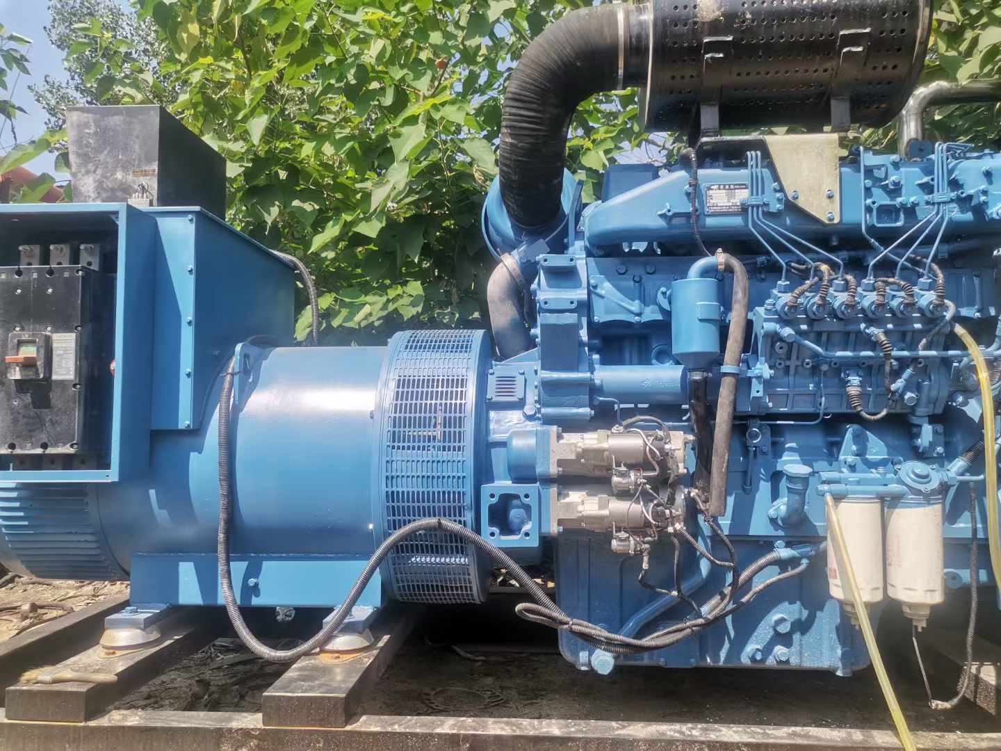 小店详细说明降低 800kW 柴油发电机输出电流波动的方法