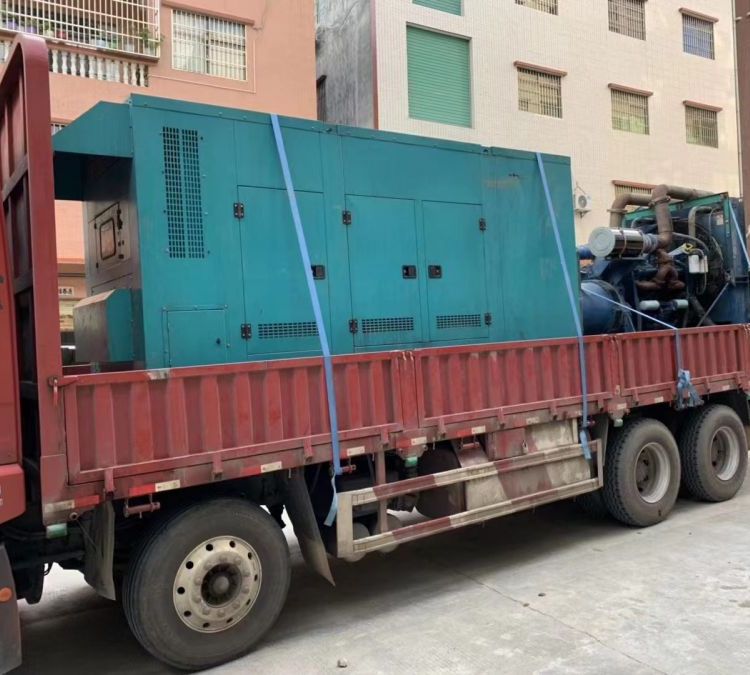 小店如何在不同负载率下确保 400KW 柴油发电机组的正常运行？