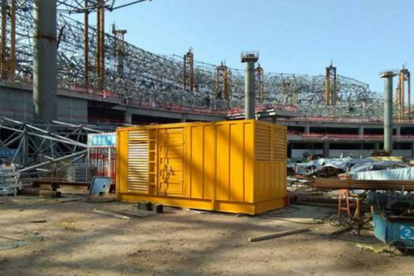 小店发电机出租如何判断空气滤清器是否需要更换？